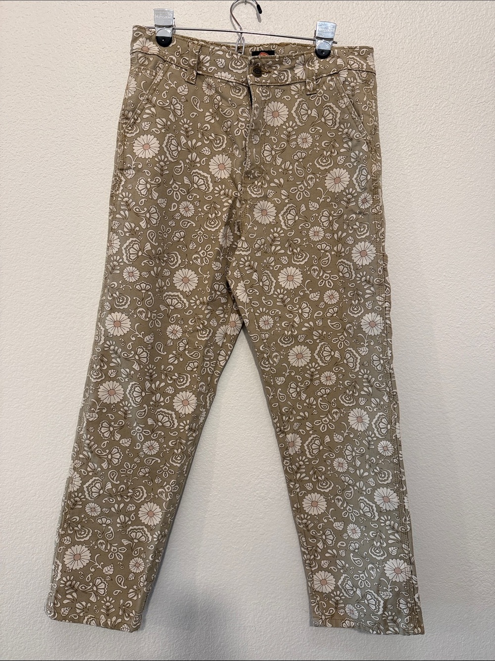 Dickies Floral Print Chino Pants - Tan
